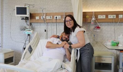 Diyalizle başlayan aşkta nakil mutluluğu