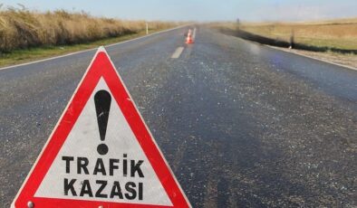 Diyarbakır’da bahçe duvarına çarpan otomobildeki 1 kişi öldü, 6 kişi yaralandı