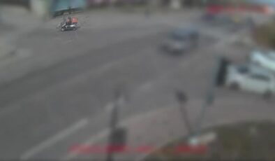 Ehliyetsiz sürücü polisten kaçamadı