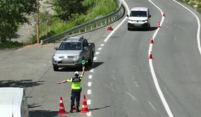 Emniyet ve trafik ekiplerince bir haftada 403 bin 49 sürücüye işlem yapıldı