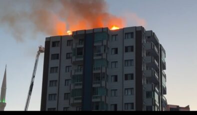 Diyarbakır’da 4 kişinin öldüğü yangında bina sakinleri yaşadıklarını anlattı
