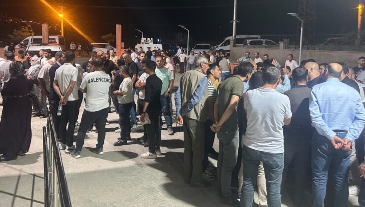 Kulp İlçesinde Akrabalar Arasında Çıkan Kavgada Çok Sayıda Kişi Yaralandı