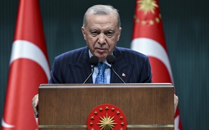 Cumhurbaşkanı Erdoğan: Bölgemizdeki krizlerin menfi etkilerinden ülkemizi inşallah uzakta tutacağız