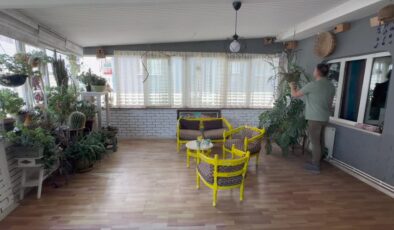 Van’da bir terasta 40 bitki, 20 kuş: Doğa sporla buluştu