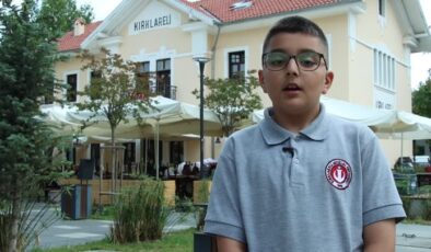 Kırklareli’ni İngilizce tanıtan 10 yaşındaki Eren Deniz’in videosu beğeni topladı