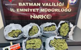 Kamyonette 5 kilo 400 gram skunk ele geçirildi