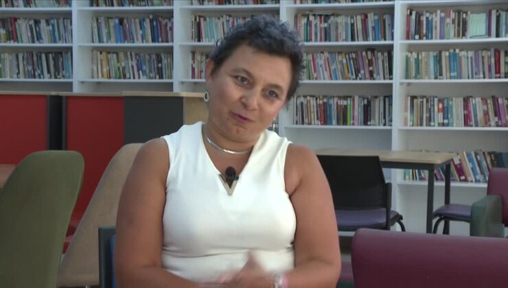 Kanseri yenen Aynişan öğretmen öğrencilerine kavuştu
