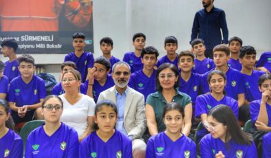 Kayapınar Eş Başkanları sınav öncesi destek verdi