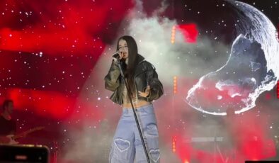 Kiraz Festivali’nde Simge ve Reynmen coşkusu