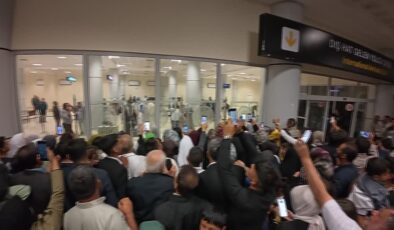 Ahmed-i Hani Havalimanı’nda duygusal hac buluşması