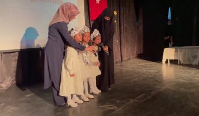 Kur’an kursu öğrencileri yıl sonu etkinliği düzenledi