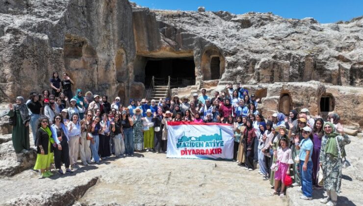 Maziden Atiye Diyarbakır programı kapsamında 80 öğrenci tarihi ve turistik yerleri gezdi