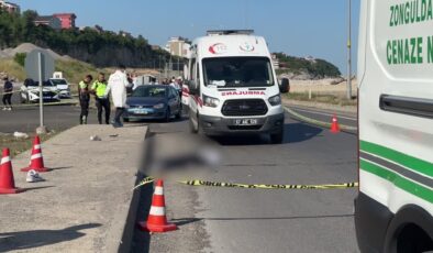 Motosikletle otomobil çarpıştı: 2 kişi yaşamını yitirdi