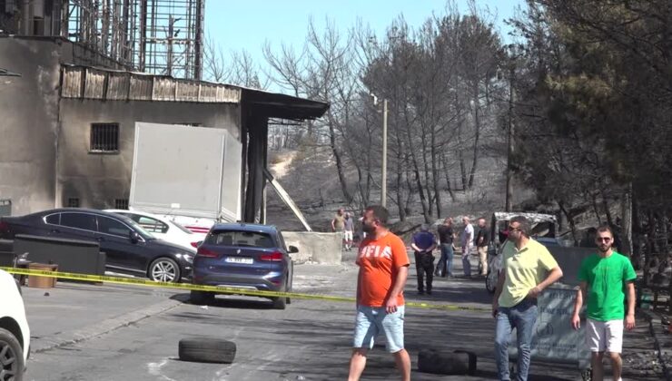 Ormandan sıçrayan yangın galericiler sitesini kül etti