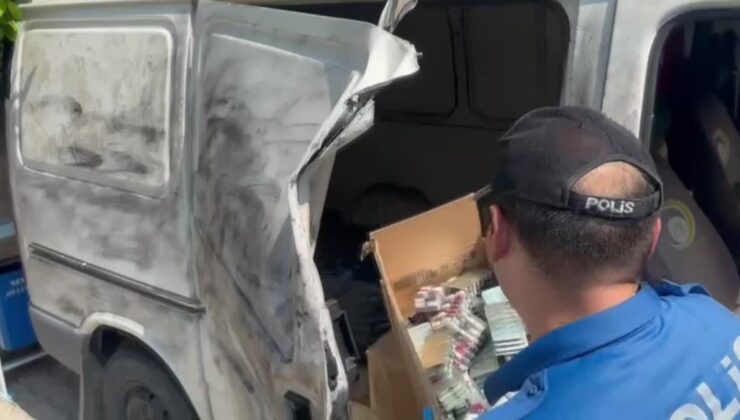 Plakasız panelvanda binlerce hap ele geçirildi