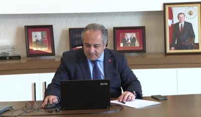 Şarkıcılara ve çalgıcılara mesleki belge yolu açıldı