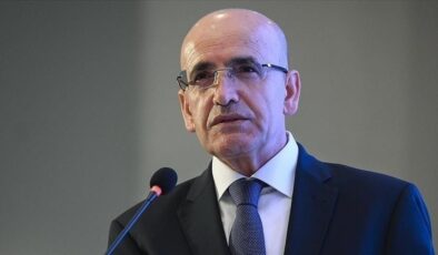 Şimşek: Enflasyon beklentilerindeki fark 6 yılın dibinde