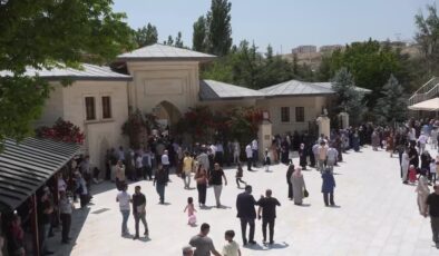 Somuncu Baba Külliyesi inanç turizmi için misafirlerini ağırlıyor