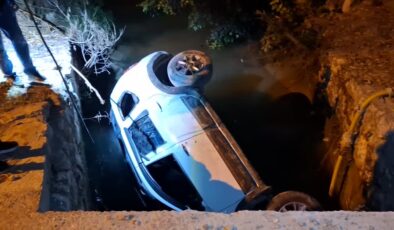 Sulama kanalına devrilen otomobildeki 2 kişi öldü