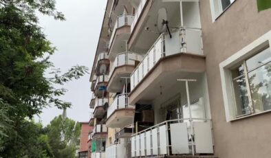 Eşi tarafından bıçaklandı, hastaneye kaldırıldı
