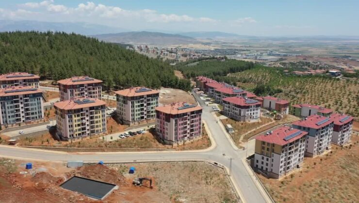 Türkoğlu’nda 3 bin 267 depremzede aile kalıcı konutlarına kavuştu