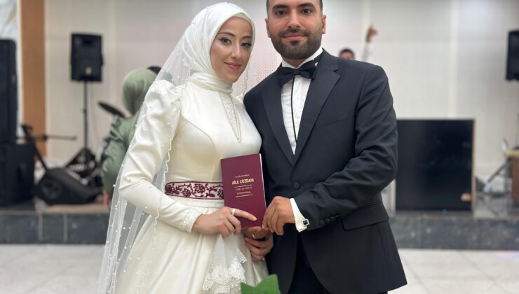 Gazeteci Hüseyin İçli, Derya Bül ile hayatını birleştirdi