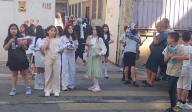 Diyarbakır’da Karne Heyecanı Başladı: Öğrenciler yaz tatiline merhaba dedi