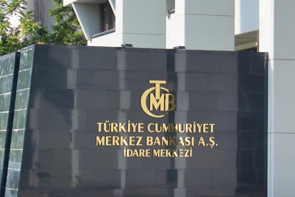 Yıl sonu enflasyon beklentisi yüzde 29,86’ya geriledi