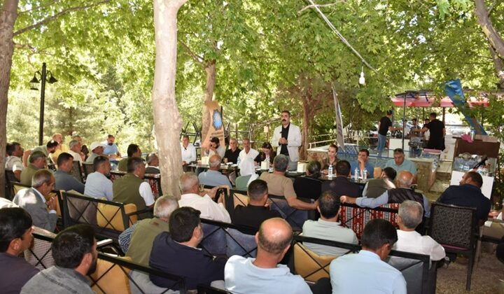 Eş Başkan Hatun, Çermik’te muhtarlarla buluştu