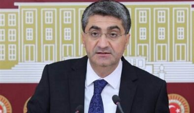 Ekmen: Mersin’e yapılması planlanan projeleri yakından takip ediyoruz