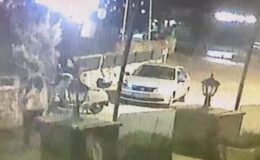 Hesaba itiraz eden müşterinin silahla vurduğu öne sürülen restoran müdürü ağır yaralandı