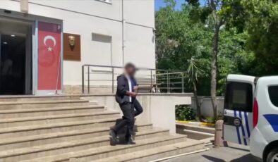 Makas atarak otomobile çarpıp kaçan minibüs sürücüsü tutuklandı