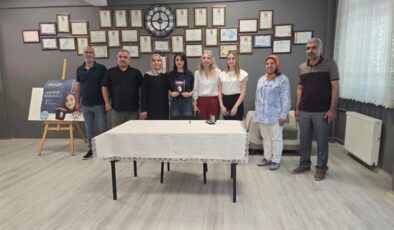 Lise öğrencisi Medine Karakeçi’nin  romanı ”Umay” çıktı