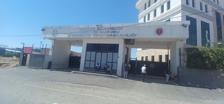 Diyarbakır’da Minik Yasemin bıçaklanarak öldürüldü