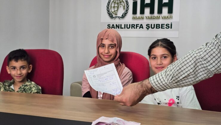 Üç kardeş bayram harçlıklarını Gazze için İHH’ya bağışladı