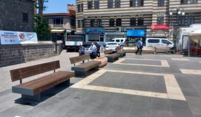 Tıklım Tıklım Dolu Alanlar Boş Kaldı