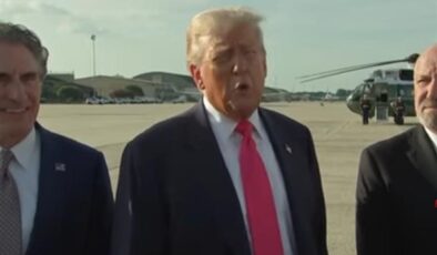 Trump’tan İran’a açık tehdit: Yine vururuz