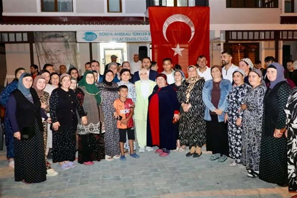 Bakan Göktaş: Burası sizin eviniz, bu millet sizin milletiniz