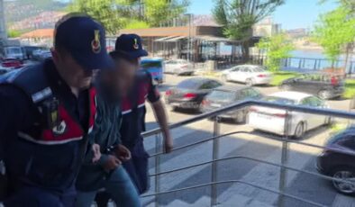 3 kişinin öldüğü bıçaklı kavganın zanlısı adliyede