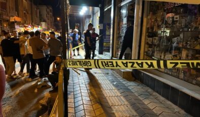 Kahta’da sokak ortasında silah ve bıçaklar konuştu: 5 yaralı