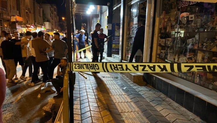 Kahta’da sokak ortasında silah ve bıçaklar konuştu: 5 yaralı