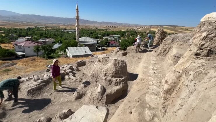 Elazığ’da 6 bin yıllık insan kurban edilen tapınak bulundu