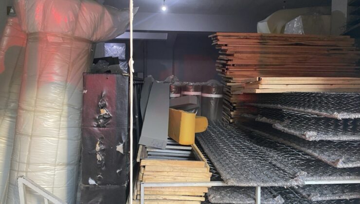 Bağlar’da mobilya atölyesinde yangın çıktı