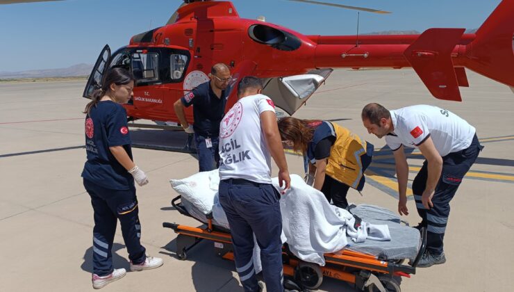 Bir hasta ambulans helikopterle Şanlıurfa’ya sevk edildi