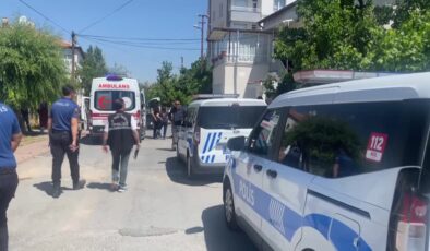 Bir kişi üvey kızını tüfekle yaraladıktan sonra intihar etti