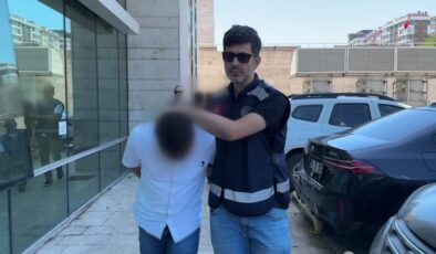 Bir kişinin otomobille üzerinden geçilerek öldürülmesiyle ilgili 3 zanlı adliyede