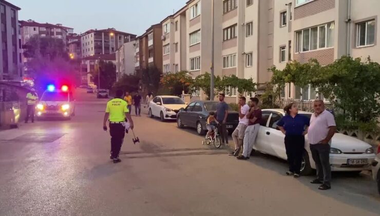 Bisikletiyle otomobile çarpan çocuk yaralandı