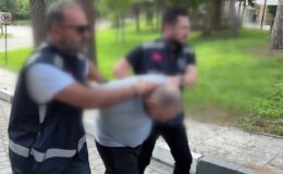 Kırmızı bültenle aranan cinayet zanlısı Türkiye’ye getirildi