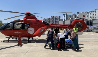 Felç geçiren hasta helikopterle hastaneye yetiştirildi