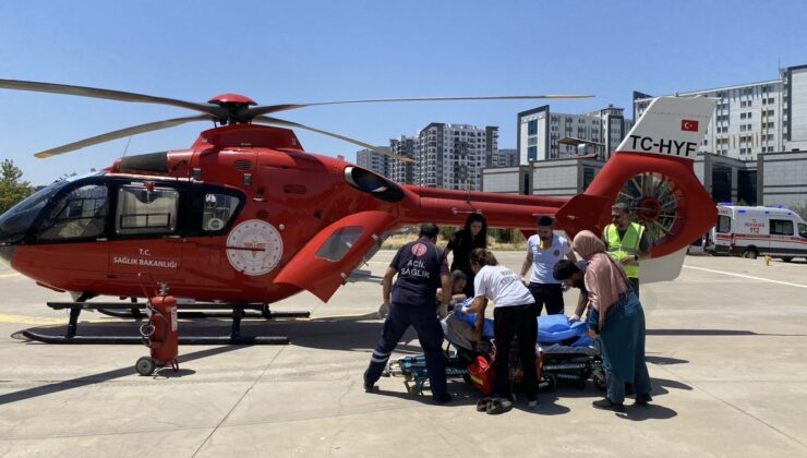 Felç geçiren hasta helikopterle hastaneye yetiştirildi